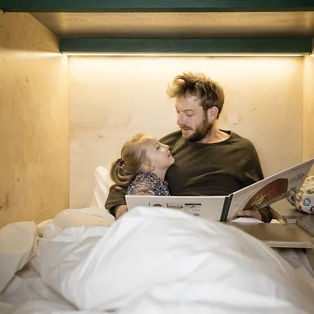 Green Marmot Capsule Hotel Zuerich-3
